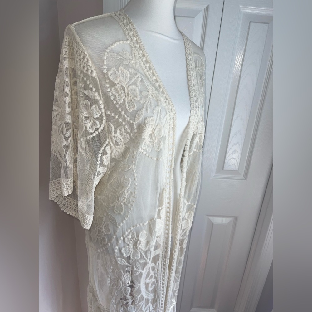 Lacey Kimono